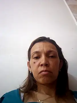 lucy23  sexx online show from May 22, 2026, 1:39 pm
