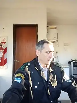 Snapshot of Alejandro83bsf chatting on July 6, 2026, 12:46 pm Alejandro83bsf online show from July 6, 2026, 12:46 pm