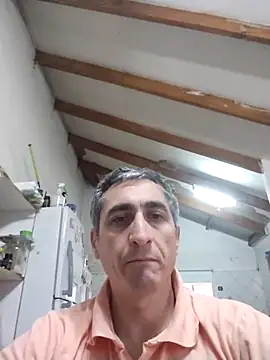 Snapshot of Alejandro83bsf chatting on August 5, 2026, 4:32 pm Alejandro83bsf online show from August 5, 2026, 4:32 pm