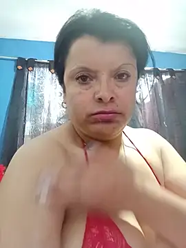 Snapshot of Samantha_Kieran chatting on May 24, 2026, 8:47 pm Samantha Kieran online show from May 24, 2026, 8:47 pm