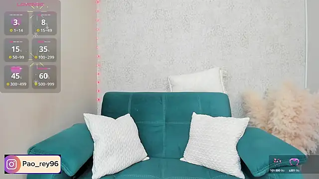 Snapshot of paolarey chatting on September 15, 2025, 2:28 pm paolarey online show from September 15, 2025, 2:28 pm