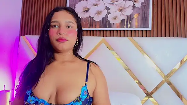 Snapshot of Sara_Chanel_ chatting on June 5, 2026, 12:39 am Sara Chanel online show from June 5, 2026, 12:39 am