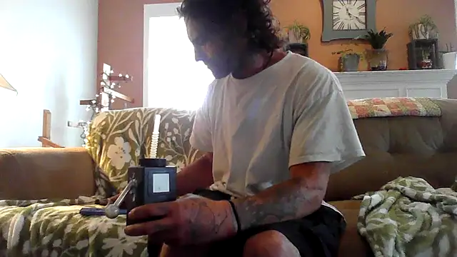 yourpersonalpeer1 online show from August 1, 2026, 6:18 pm