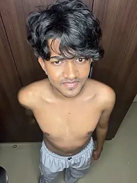 nilanfucks online show from June 16, 2026, 5:37 pm