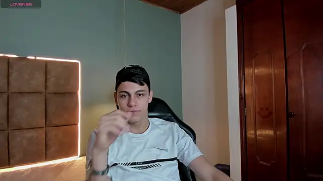 Ethanx18  online show from June 29, 2026, 9:04 pm