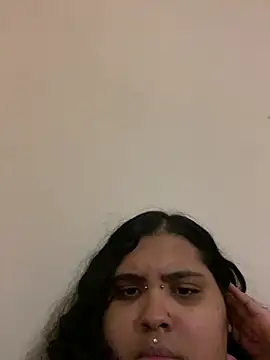 Snapshot of Izzy_Moon chatting on July 30, 2026, 7:18 am Izzy Moon online show from July 30, 2026, 7:18 am