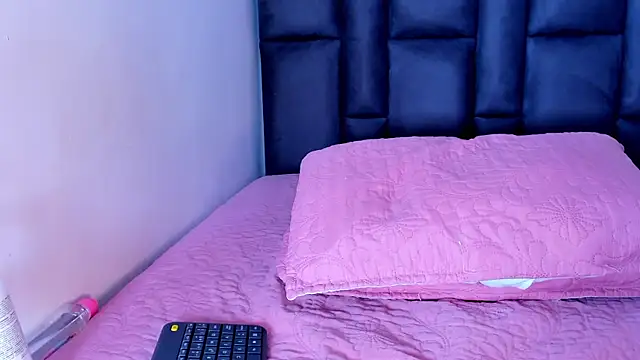 maddy  howard online show from July 20, 2026, 12:29 pm