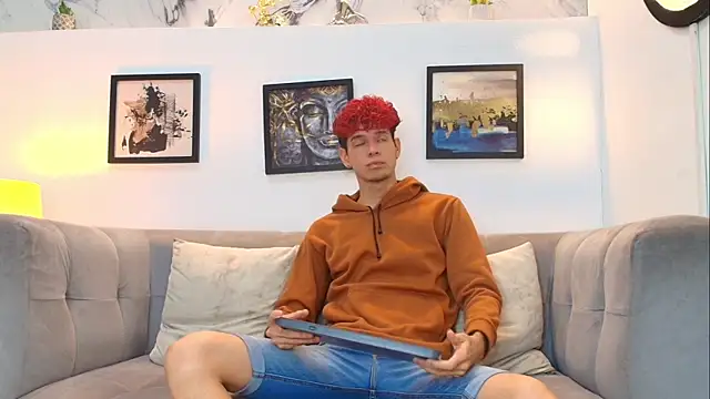 KING BOYS2026 online show from July 26, 2026, 7:32 pm