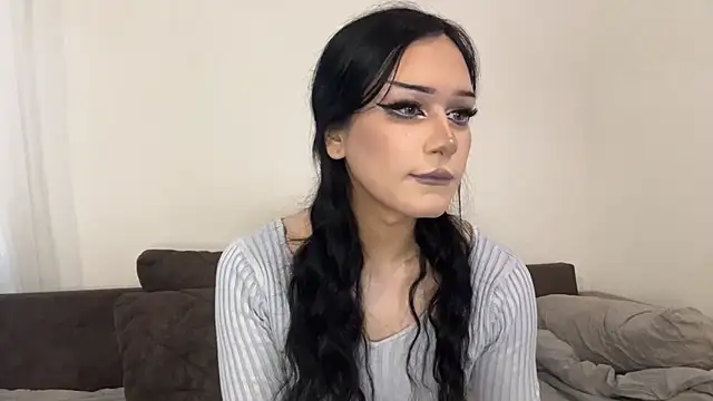 Snapshot of MiaTransDoll chatting on June 11, 2026, 10:02 am MiaTransDoll online show from June 11, 2026, 10:02 am