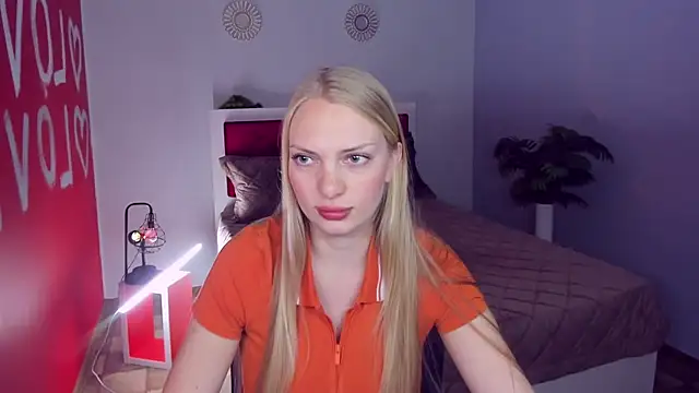NancyGlamour online show from June 1, 2026, 10:06 am