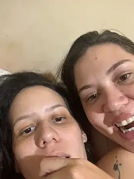 caterinekess online show from May 1, 2026, 4:17 am