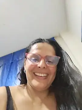 Bella Morena27 online show from May 5, 2026, 3:36 am