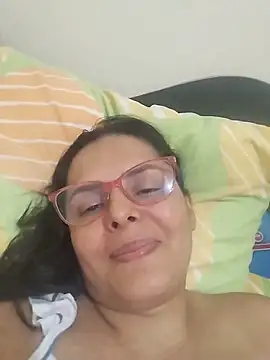 Bella Morena27 online show from May 24, 2026, 4:01 pm