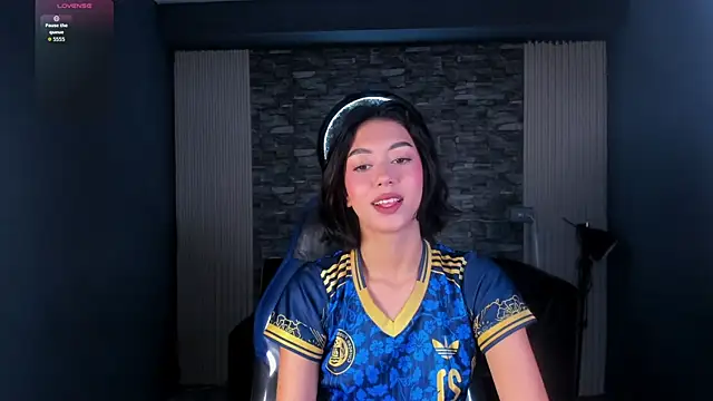 gemma 19  online show from May 22, 2026, 10:26 pm