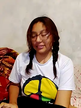 Snapshot of Grace_Moon04 chatting on June 30, 2026, 4:57 am Grace Moon04 online show from June 30, 2026, 4:57 am