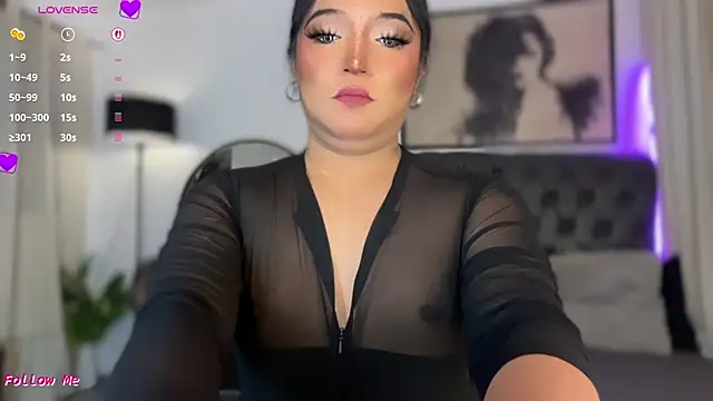 Sensual Ekang online show from June 15, 2026, 8:55 pm
