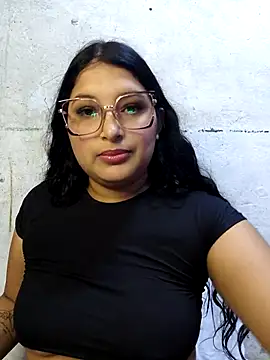 Maddy k online show from May 3, 2026, 11:49 am