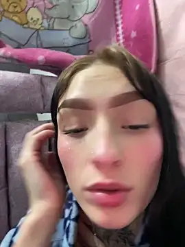 she-dulce online show from June 5, 2026, 3:24 am