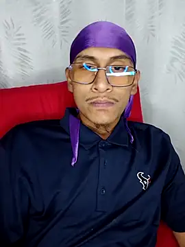 Lil black009 online show from May 23, 2026, 5:34 am