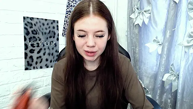 KendraSpt online show from May 8, 2026, 9:36 am