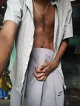 Snapshot of Tushu_under19_boy chatting on June 16, 2026, 3:42 am Tushu under19 boy online show from June 16, 2026, 3:42 am