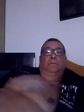Snapshot of Soloyan chatting on January 2, 2025, 4:24 pm Soloyan online show from January 2, 2025, 4:24 pm