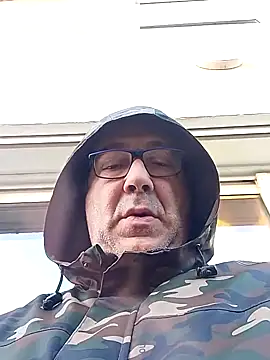 Snapshot of Soloyan chatting on January 18, 2025, 7:38 am Soloyan online show from January 18, 2025, 7:38 am