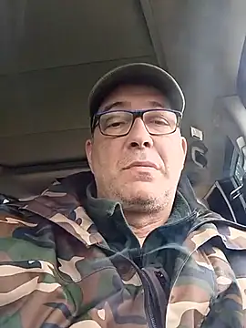 Snapshot of Soloyan chatting on March 19, 2025, 11:17 am Soloyan online show from March 19, 2025, 11:17 am