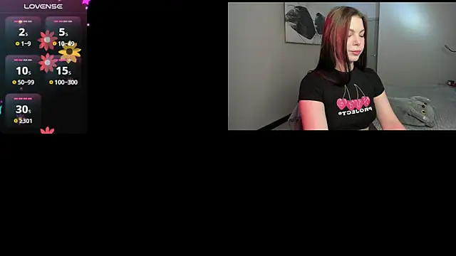 Snapshot of EmmyyK chatting on June 27, 2026, 11:37 am EmmyyK online show from June 27, 2026, 11:37 am