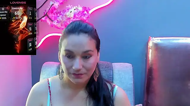 Elizabeth bennett online show from May 28, 2026, 7:55 pm