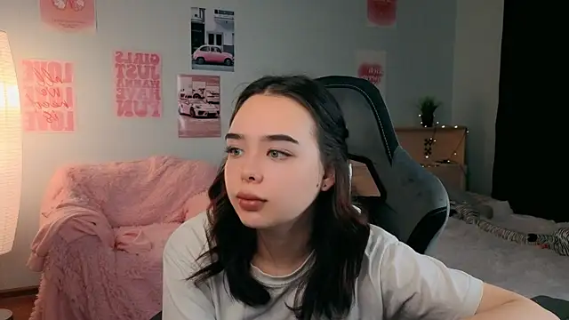 Sunsetberry online show from April 30, 2026, 7:09 pm