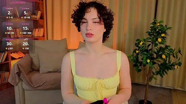 Snapshot of Malena_Noir chatting on May 8, 2026, 2:39 am Malena Noir online show from May 8, 2026, 2:39 am