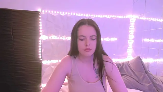 Snapshot of Isabell3 chatting on May 19, 2026, 4:30 am Isabell3 online show from May 19, 2026, 4:30 am