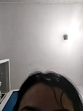 Jessi96Jess online show from May 19, 2026, 8:04 pm
