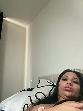 Miss juicybabes online show from May 16, 2026, 8:00 am