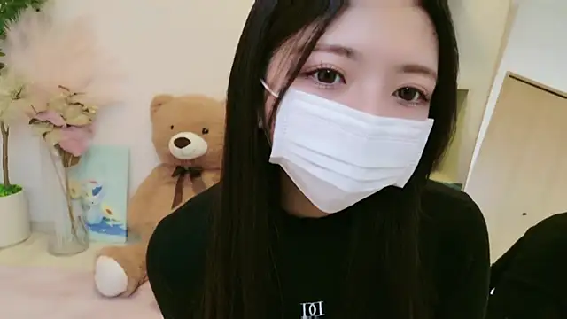 -Luna JP- online show from May 6, 2026, 5:35 am