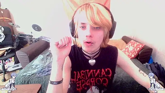 Snapshot of Kael_Gastera chatting on May 22, 2026, 12:44 pm Kael Gastera online show from May 22, 2026, 12:44 pm