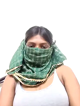 Sarita4 online show from May 11, 2026, 5:21 pm