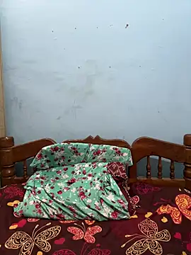 Dimpu queens online show from June 28, 2026, 5:02 am
