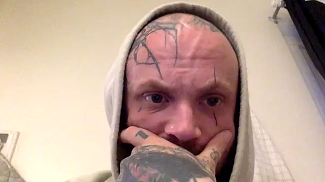 InkedNico online show from May 1, 2026, 3:22 am