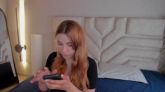 Snapshot of _zoe_3 chatting on July 10, 2026, 12:52 pm zoe 3 online show from July 10, 2026, 12:52 pm