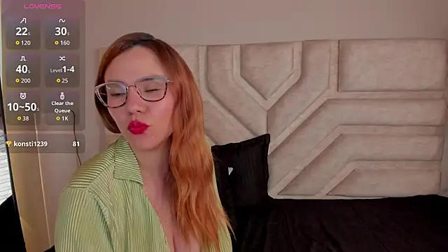 Snapshot of _zoe_3 chatting on July 28, 2026, 3:21 pm zoe 3 online show from July 28, 2026, 3:21 pm