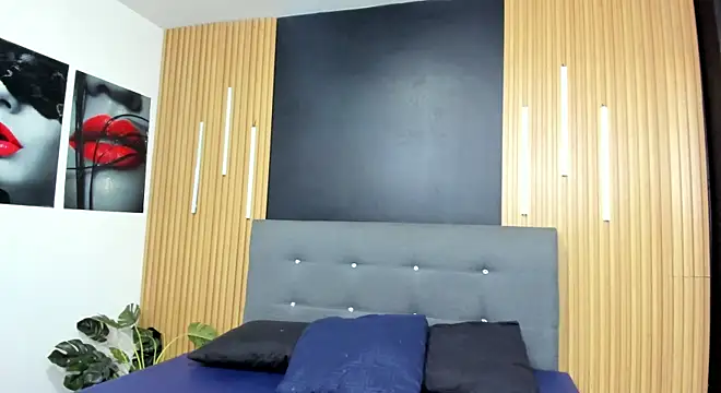 jhoan evanss online show from August 3, 2026, 2:21 am