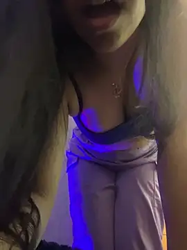 Dulcerouss   online show from June 1, 2026, 11:34 am