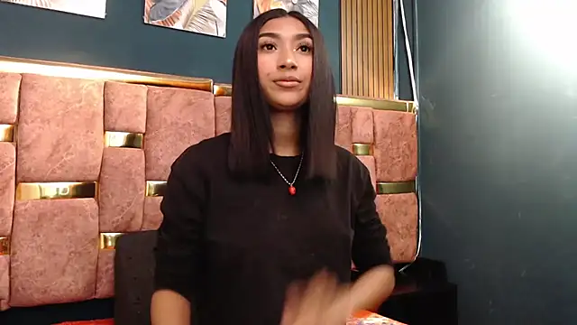 Mia konor06 online show from May 25, 2026, 10:54 am