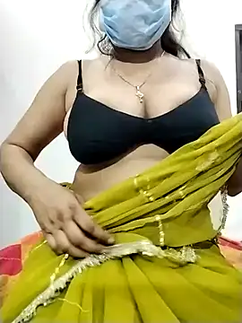 Snapshot of sexyy_nidhii chatting on May 15, 2026, 5:53 pm sexyy nidhii online show from May 15, 2026, 5:53 pm