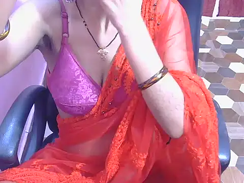 wild minakshi online show from July 7, 2026, 8:07 am