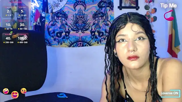 Snapshot of bastethott chatting on May 30, 2026, 8:11 am bastethott online show from May 30, 2026, 8:11 am