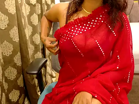 Snapshot of DR_Salini chatting on June 12, 2026, 3:00 pm DR Salini online show from June 12, 2026, 3:00 pm