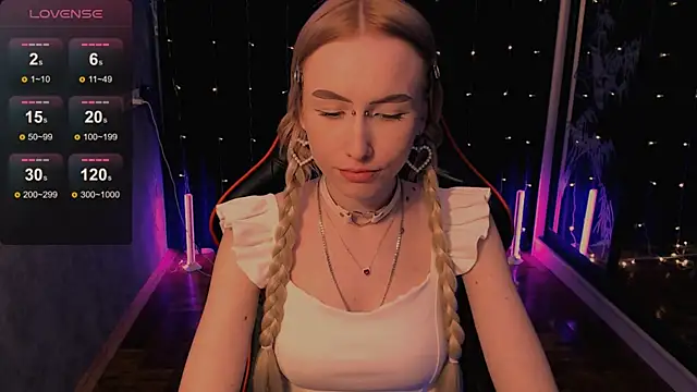 GoddessBambi online show from June 4, 2026, 11:38 am